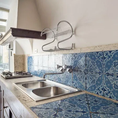 Condotti Exclusive Two Bedroom Lejlighed *