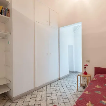 Condotti Exclusive Two Bedroom Lejlighed *